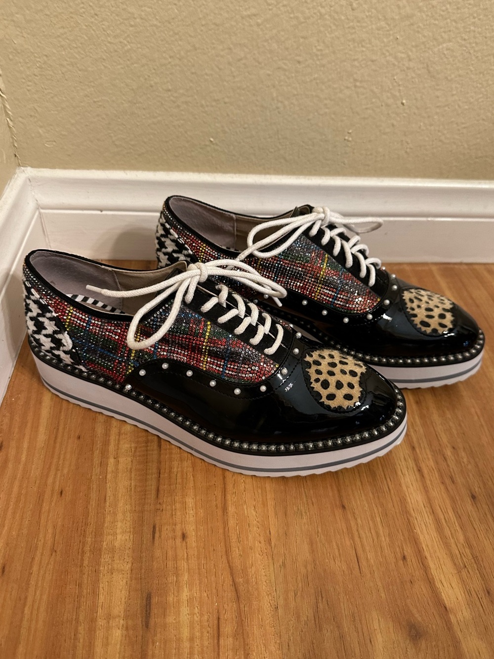 ✨ Betsey Johnson "Marti" Mixed Media Platform Oxfords ✨